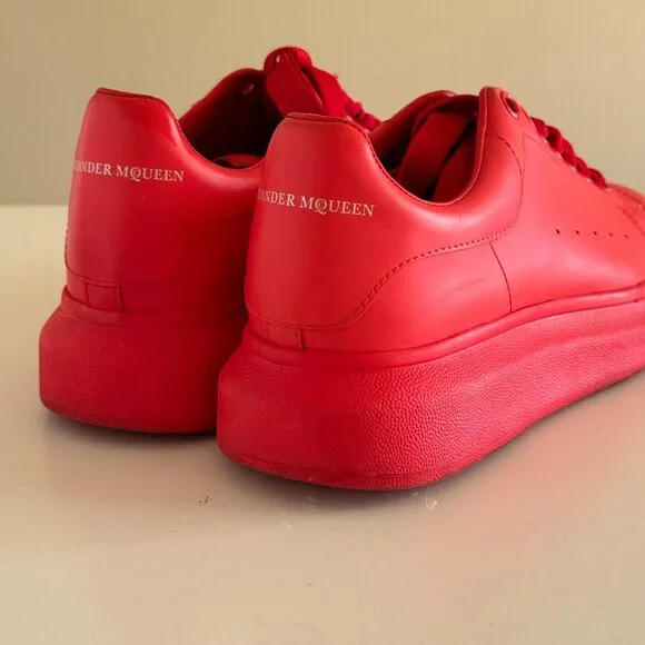 Alexander Mcqueen All Red Sneaker trainers - Women’s sz 8.5 US (EU 39) *RARE - Picture 3 of 10